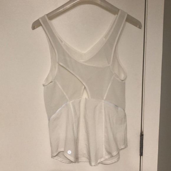 Lululemon White tank with cut out detail in the back - Picture 2 of 2